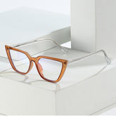 Palm Springs Chic Cat Eye Sunglasses